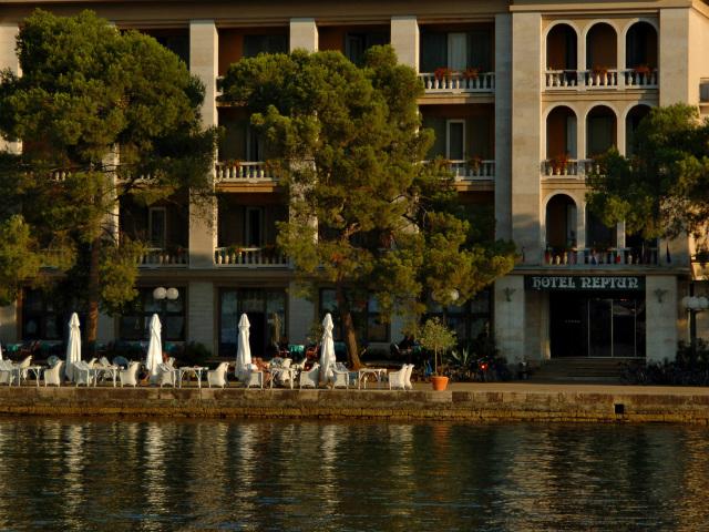 Hotel Istra i depadanse Neptun - Brijuni